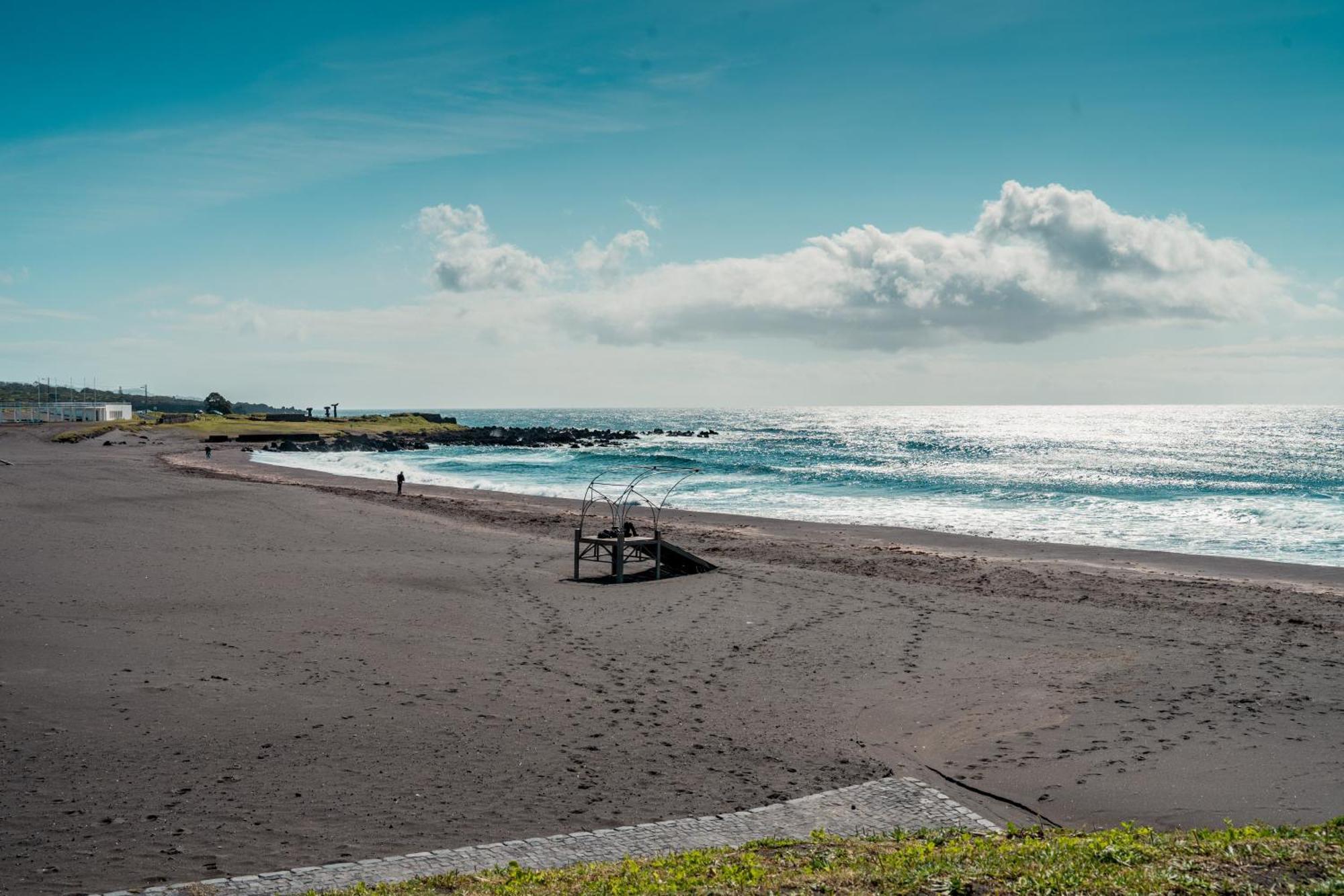 Beach Waves ポンタ・デルガダ エクステリア 写真
